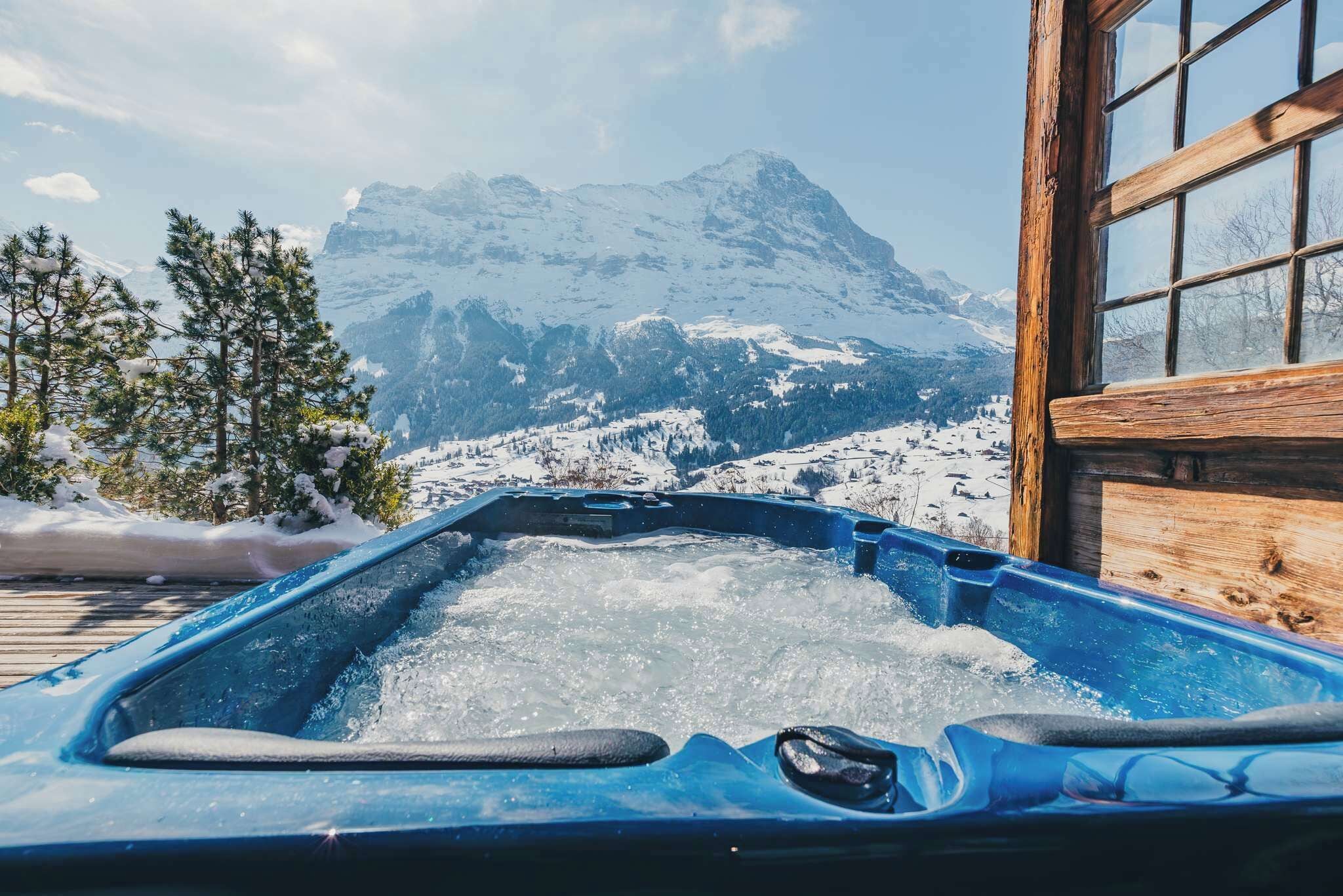 Bain à remous extérieur