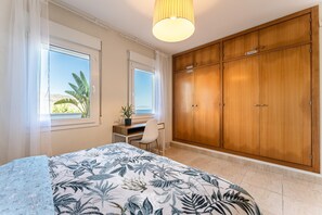 2 chambres, ameublement personnalisé