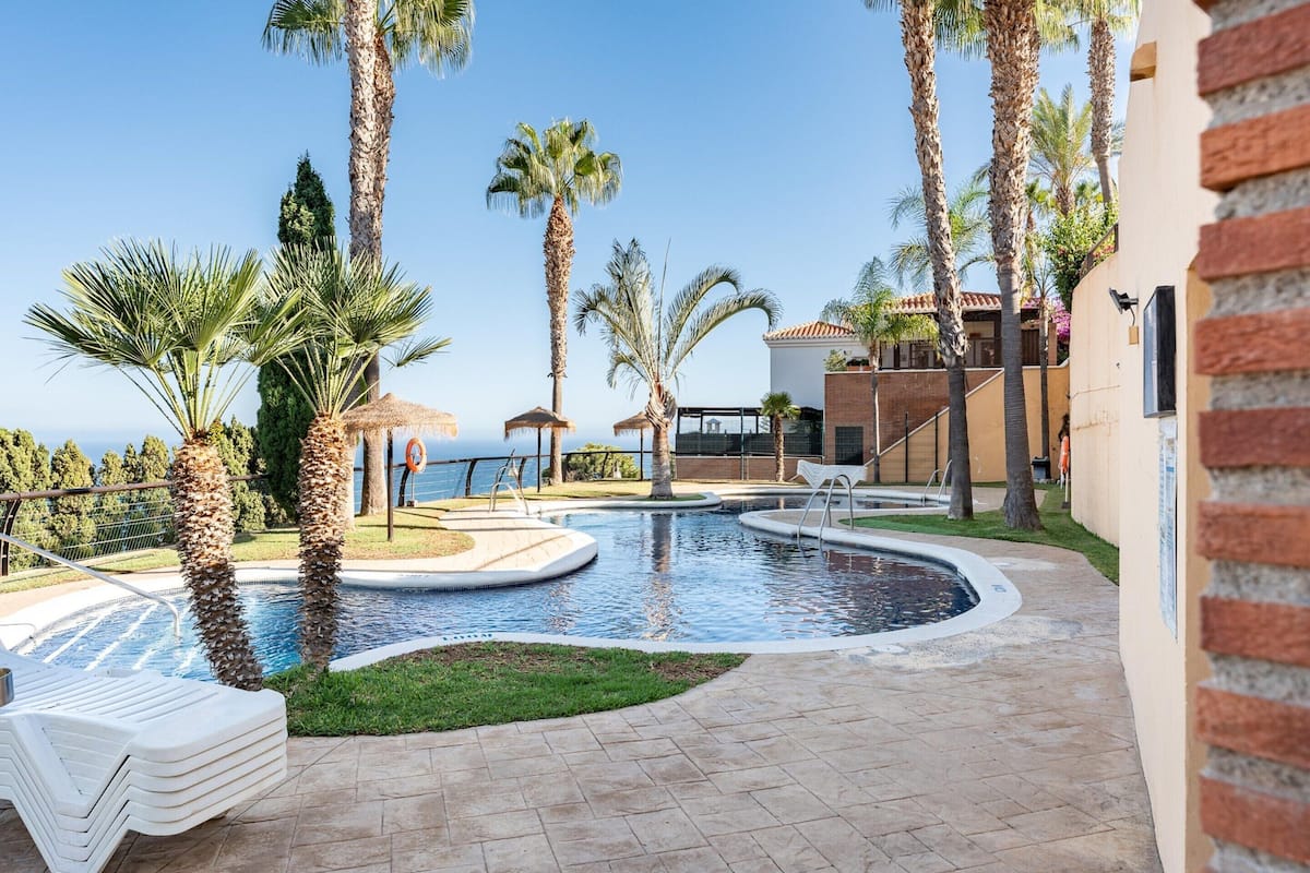 ハウス | プール