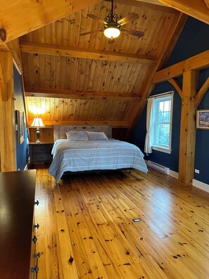 4 habitaciones, escritorio, cuna de viaje y wifi gratis 