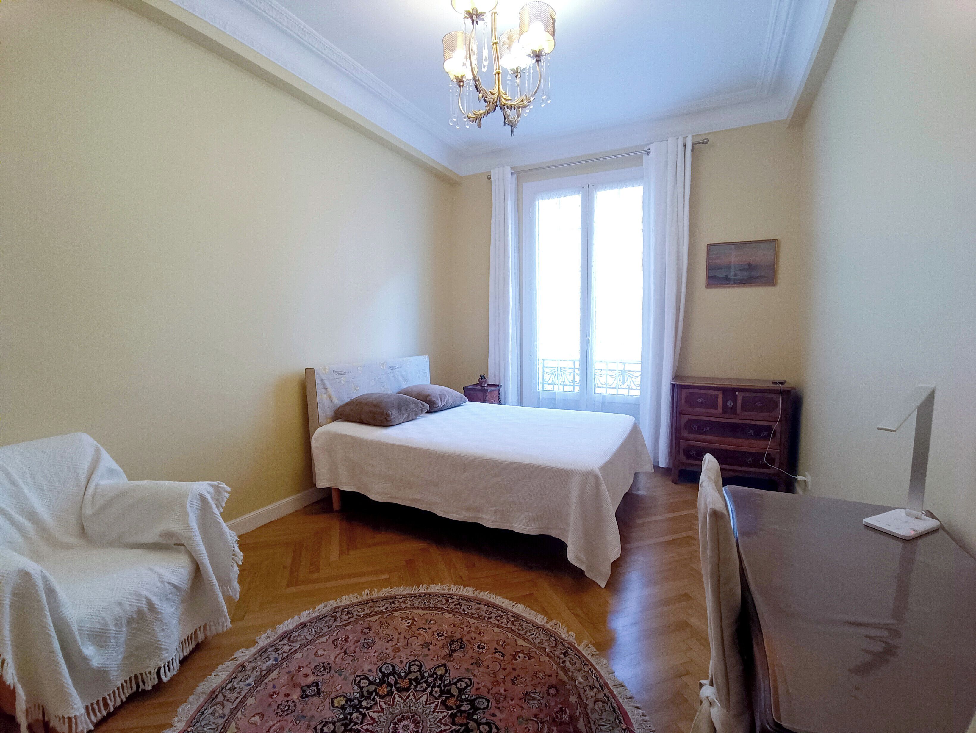 1 camera, ferro/asse da stiro, Wi-Fi, lenzuola