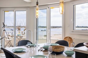 Dining - Appartement vue mer Arcachon 3 étoiles (La Teste-de-Buch)