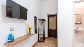 Camera 3 | Intérieur