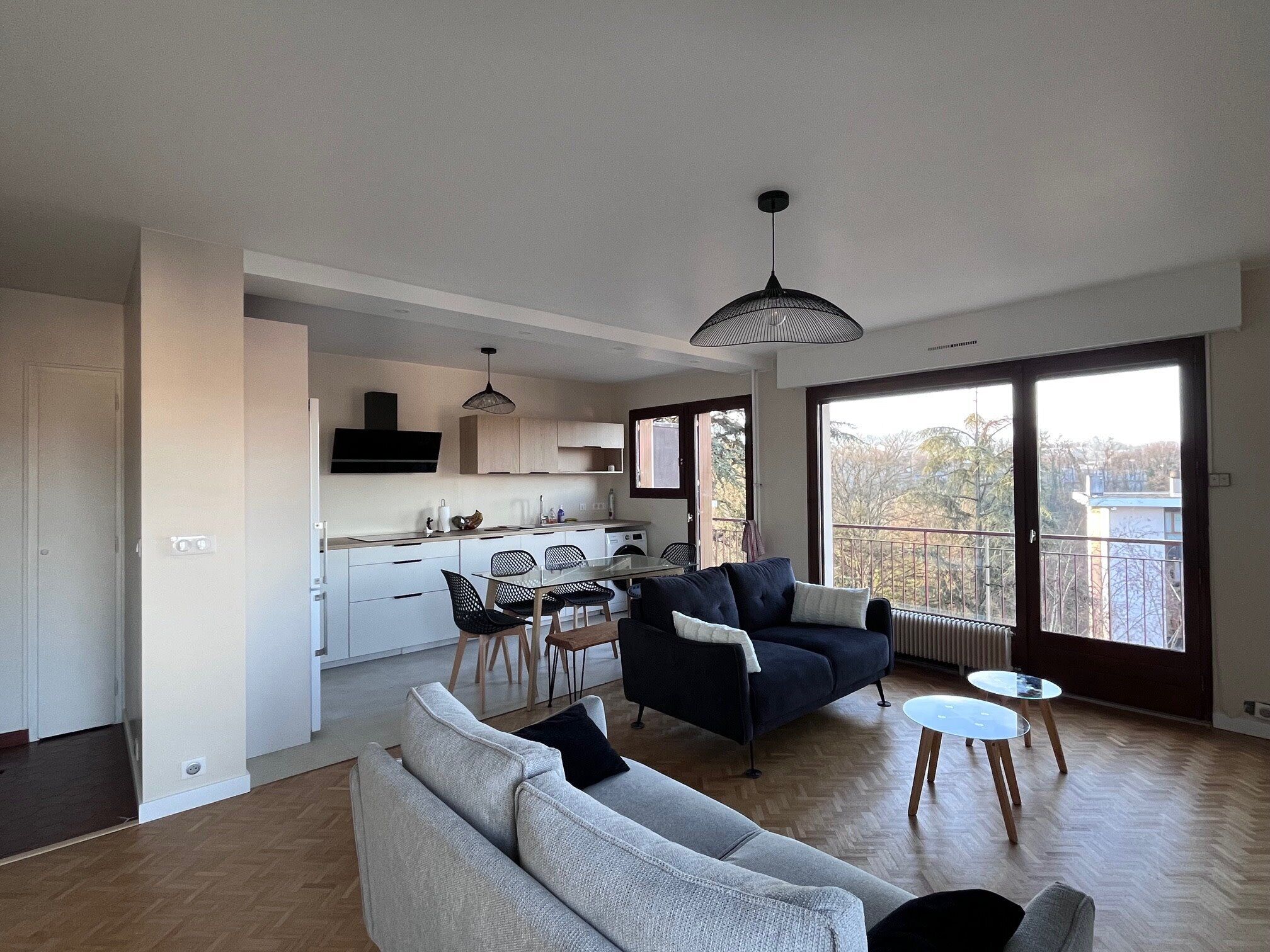 リビング エリア