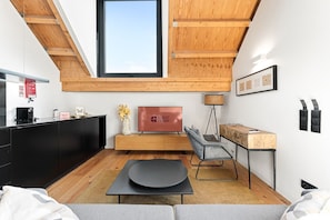 Living area - GuestReady - Elegant Porto retreat with terrace (Porto)