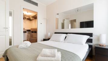 3 Schlafzimmer, Bügeleisen/Bügelbrett