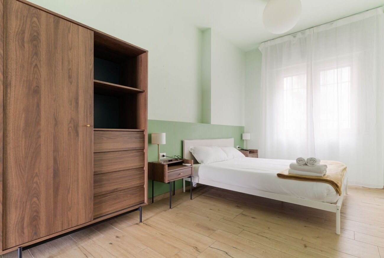 3 bedrooms, iron/ironing board