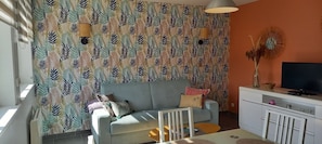 TV - 3* Gîte: Port & Beach, 50m from the Sea, South-Facing, Quiet Location (Fécamp)