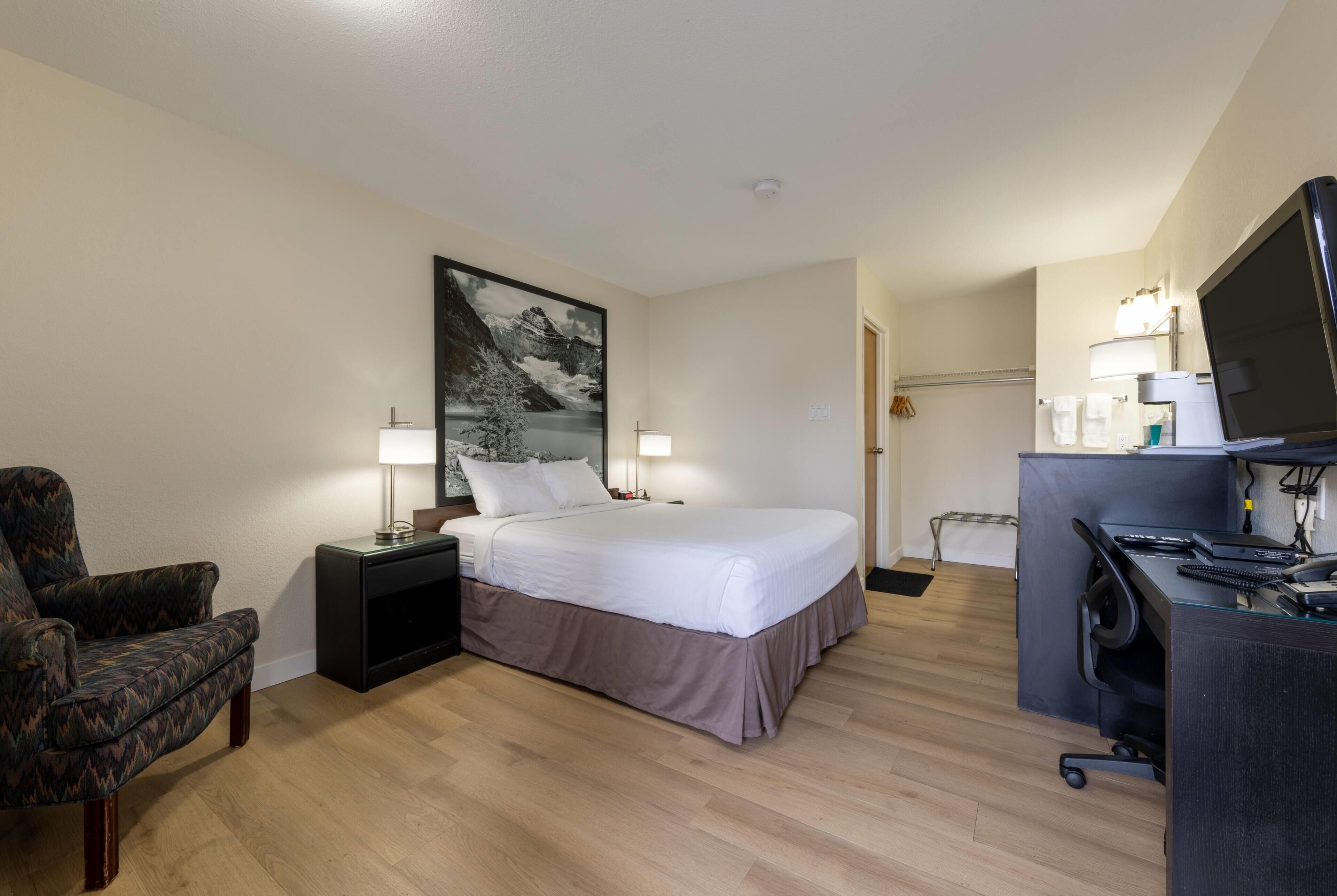 Room, 1 Queen Bed, Non Smoking