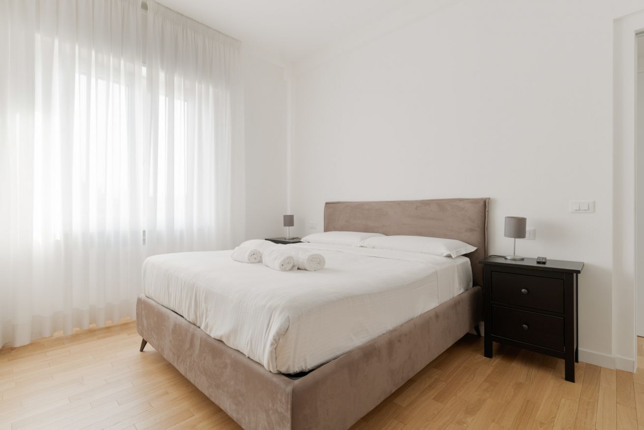 2 bedrooms, iron/ironing board