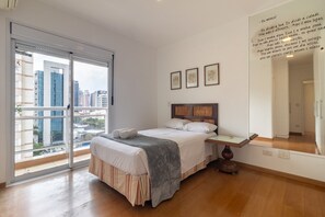 3 bedrooms, iron/ironing board, free WiFi, bed sheets - IA71 3 bedroom apartment Itaim 4p/3br (São Paulo)