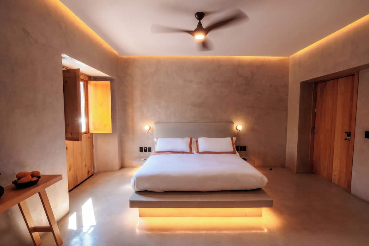 Luxury Studio Suite, City View