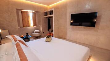 Deluxe-studiosviitti, kaupunkinÀköala