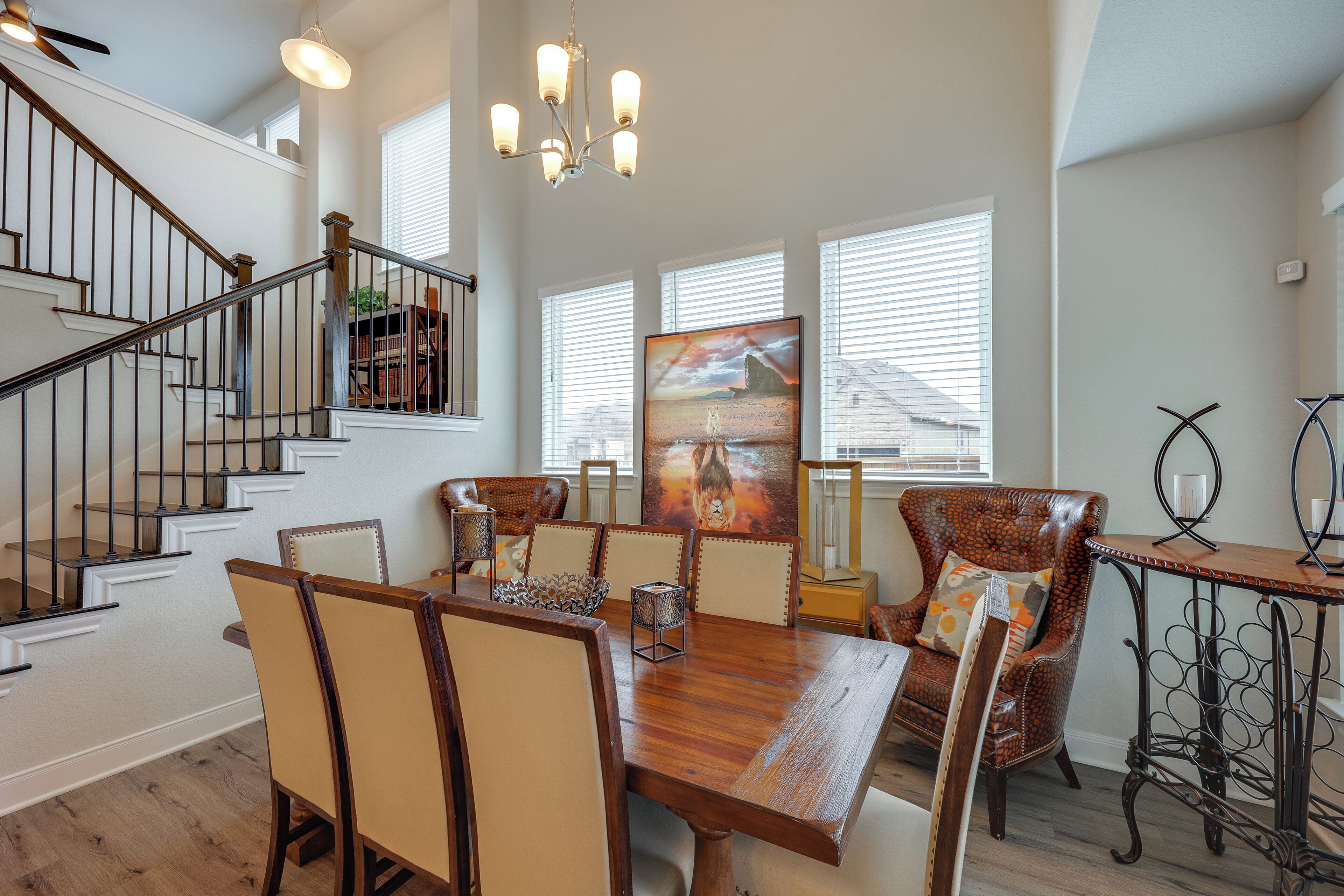 House (4 Bedrooms) | Interior