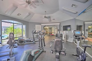 Fitness facility - N Scottsdale Near Mayo Clinic Stylish 1st Floor Condo King Bed Pool Gym (Scottsdale)