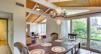 5 Mi to Fresno State: Family Gem w/ Backyard Oasis