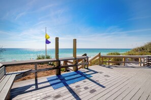 Property grounds - Golf Cart Included, Close to Beach, Gated Community, Resort Pool (Santa Rosa Beach)