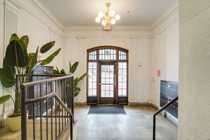 Apartment (1 Bedroom) | Interior - Pet-friendly Midtown Gem, 1 Mi to Dtwn Detroit (Detroit)