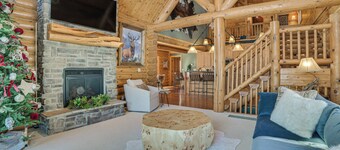 Ski-in, Ski-out Group Getaway in Harbor Springs!