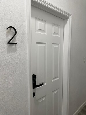 アパートメント | 内装