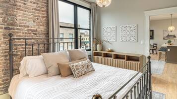 Apartment (1 Bedroom) | Interior