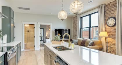 On Dtwn Square! Chic Lawrenceburg Condo w/ Balcony