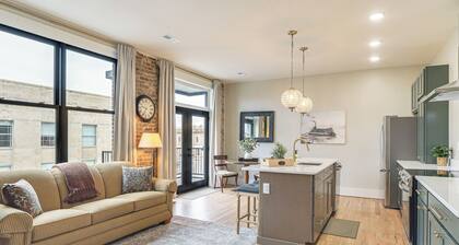 On Dtwn Square! Chic Lawrenceburg Condo w/ Balcony