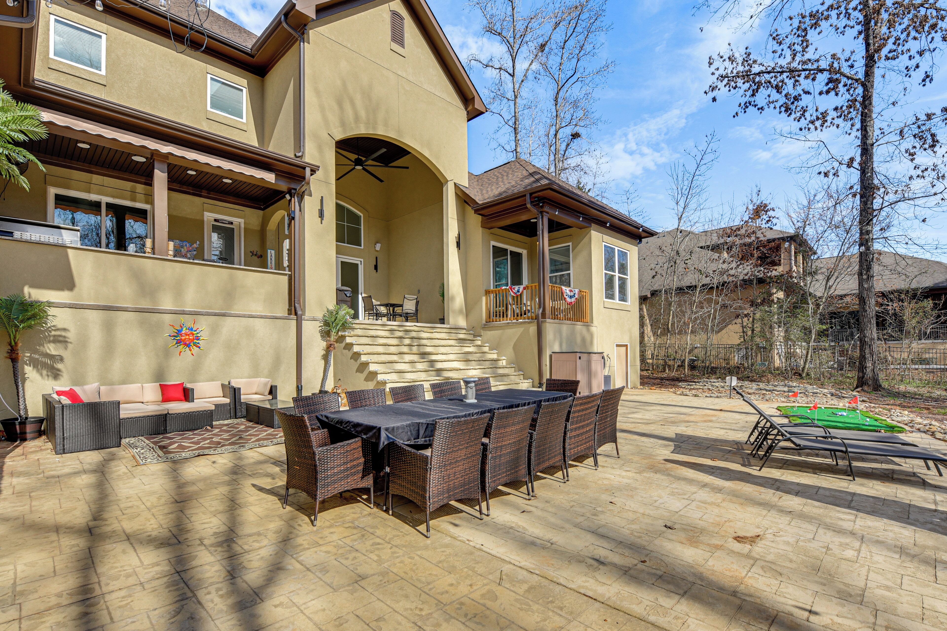 منزل (5 Bedrooms) | المنشأة من الداخل