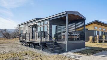 House (1 Bedroom) | Interior