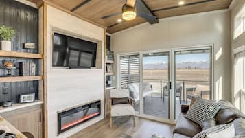 House (1 Bedroom) | Front of property