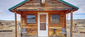 Scenic & Unique Country Retreat in Thermopolis!