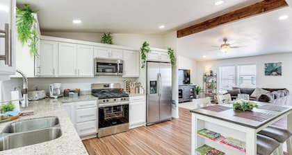 'uncle David's Rocky Road Retreat' in Tonto Basin!