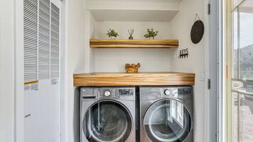 Hus (3 Bedrooms) | Interiör