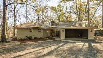 Talo (2 Bedrooms) | Sisätilat