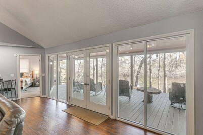 Private Dock + River View: Cabin Retreat in Jesup