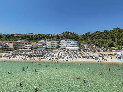 Poseidon Edge No5 by RentalsPro - Kallithea