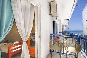 Property grounds - Poseidon Edge No5 by RentalsPro - Kallithea (Kallithea)