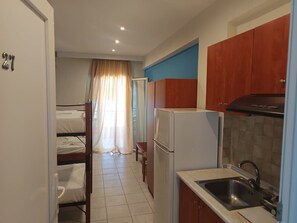 Interior - Poseidon Edge No27 by RentalsPro - Kallithea (Kallithea)