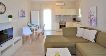 Fotinia Beach House by RentalsPro 1st floor
