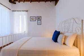 3 bedrooms, iron/ironing board, WiFi, bed sheets - Casa Nikolea by RentalsPro - Afytos Halkidiki (Afytos)