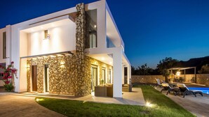Villa | Eksteriør