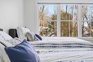 4 chambres, fer et planche à repasser, Wi-Fi, literie fournie