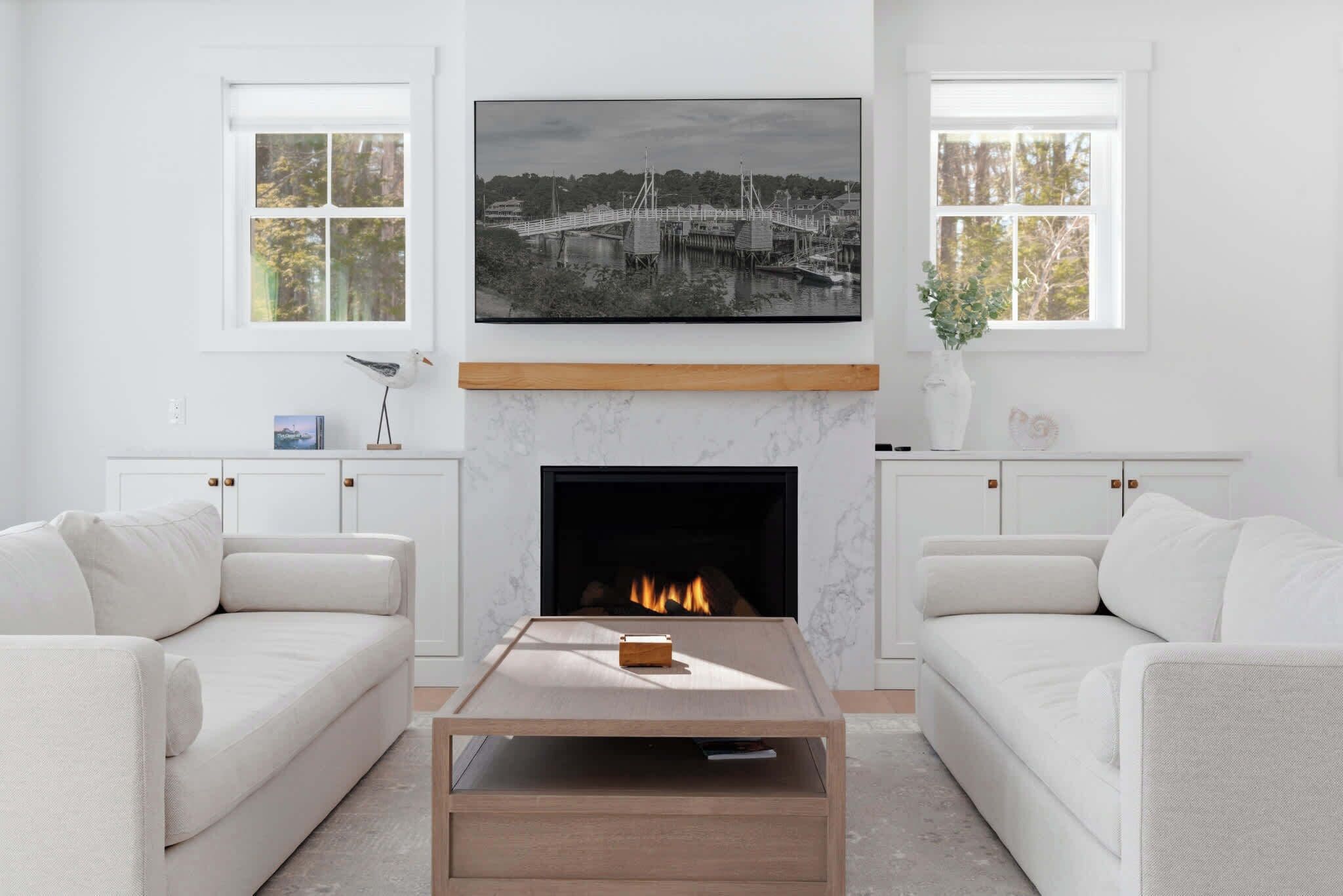 Fernseher, Kamin