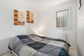 2 bedrooms, bed sheets - Cap Évasion - 5min à pied de la Plage (Agde)