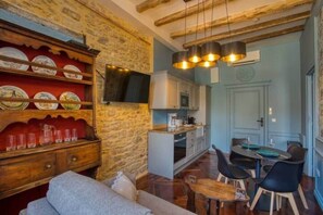 Interior - "Betty B's apartments Historic center (Sarlat-la-Canéda)