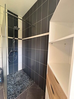Hair dryer - Escapade proche du cœur historique* Spa privatif (Sarlat-la-Canéda)