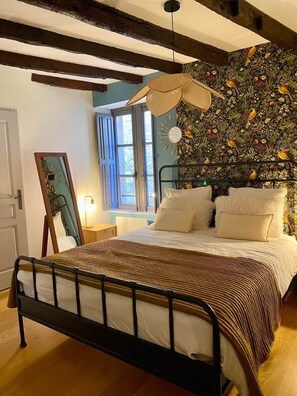1 chambre, fer et planche à repasser, Wi-Fi, draps fournis