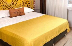 Room - Welcoming 1-bedroom bed & breakfast in vibrant Beyoglu neighborhood (beyoglu)