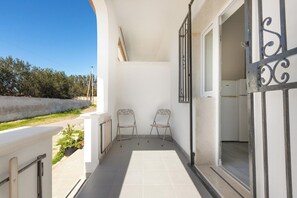 Exterior detail - Home Lucy by BarbarHouse (San Pietro in Bevagna)