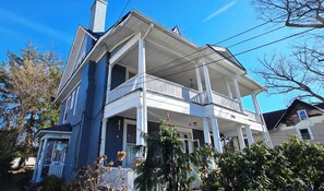 Exterior - Distinguished Home, High Ceiling, Modern with Historic Charm, Great Neighborhood (Scranton)